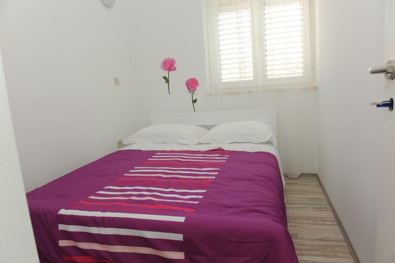 Apartments Neda Ploce  Exterior foto